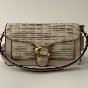 Coach Tabby Bag 26 with pleating in chalk